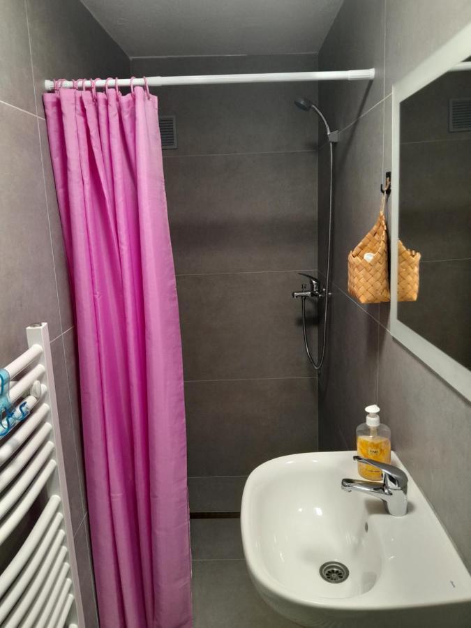 Apartmani Bet Gradacac 1 Maj Broj 24 Εξωτερικό φωτογραφία